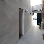 Konukevi Serrano 3*