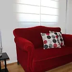 Luminoso. Comodo. Acogedor. Wifi. Junto A Ave