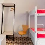 Red Nest Hostel *