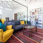 La Casa De Espejos Alloggio in famiglia *