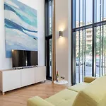 Travel Habitat Alameda Suites. Apartment Valencia