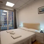 Suites Rooms Valencia Pensjonat 2*