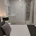 Rous - Solo Adultos Valencia