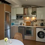 Silk Exchange - Market Apartment *