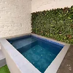 Appartement Pequeno Con Mini Piscina - No Climatizada *
