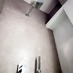 Casita Artista En Edificio Barrio Ruzafa Valencia