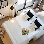 Singularstays Arena Appartamento Valenza