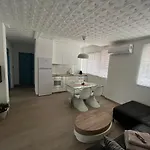Modernized 3-bedroom Flat 500m To The