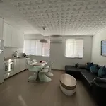 Apartment Modernized 3-bedroom Flat 500m To The