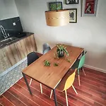 Apartman 7p Centrico Piso Con Encanto *