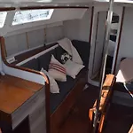 Velero En Puerto De - E&m Boats Βαλένθια