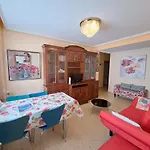 3 Bedroom Flat With Wifi * Valencia