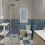 Centro Andando Y Playa Malvarrosa Tranvia Gasthuis 3*