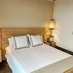 竞技场酒店 酒店