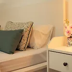 Mediterraneo By Neohotels-centro 8 Min By Metro 4*