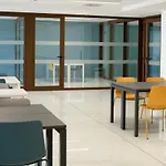 Micampus Avenida Del Puerto - Residencia De Estudiantes バレンシア