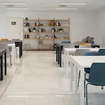 Micampus Avenida Del Puerto - Residencia De Estudiantes アパート *