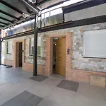 乐特莱特百斯威特旅馆