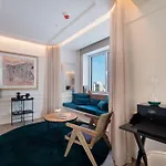 Only 5* ולנסיה