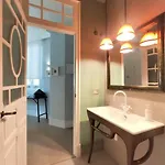 Apartment De Lujo Frente Al Mercado Colon. Only Adults