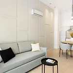 Blanq Marina Ξενοδοχείο με διαμερίσματα 4*