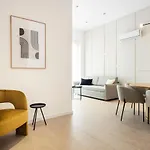 Blanq Marina Ξενοδοχείο με διαμερίσματα 4*