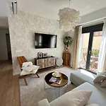 公寓 Luxury Center *