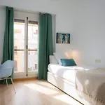 Singularstays Reina Ii *