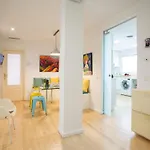Singularstays Reina Ii Apartment