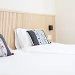 Bird House Bed & Breakfast