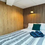 Apartament Lliri 7 *