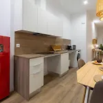 Travel Habitat Mediterranean Valensiya