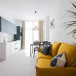 Apartment Florit Flats - Stylish By The Joaquin Sorolla Station Valencia