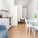 Valencia Guest Central Station Sorolla Apartaments * Valencia