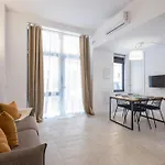 Florit Flats - Ceramic Home - 4 Guest - Ac Wifi - Near Sorolla Train Station شقة فالنسيا