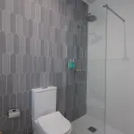 Florit Flats - Ceramic Home - 4 Guest - Ac Wifi - Near Sorolla Train Station *