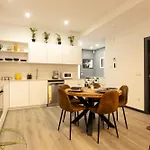 Portrait Boutique Apartament Walencja