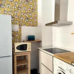 Flats Friends Torres Quart