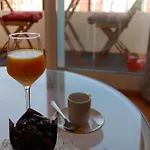 Luminoso. Comodo. Acogedor. Wifi. Junto A Ave Walencja