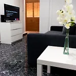 Cosy Apartment With Balcony Between Beach & Center 6P Apartament