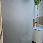 En Casa De Familia 