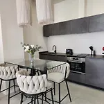 Md Pare Presentat 아파트 발렌시아