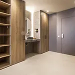 Valencia Guest North Station Pen Suites * Valencia