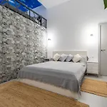 Apartamento Exquisite With An Original Design