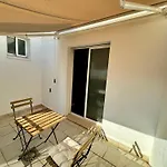 Your Long Attic In * Valência