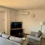 Your Long Attic In * Valência