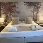 & Co. J. Botanico Boutique Valencia