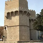 公寓 Torres De Serranos - Ttdssa Vlc