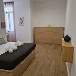 Daire Travel Habitat Mediterranean