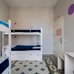 Purple Nest Хостел *